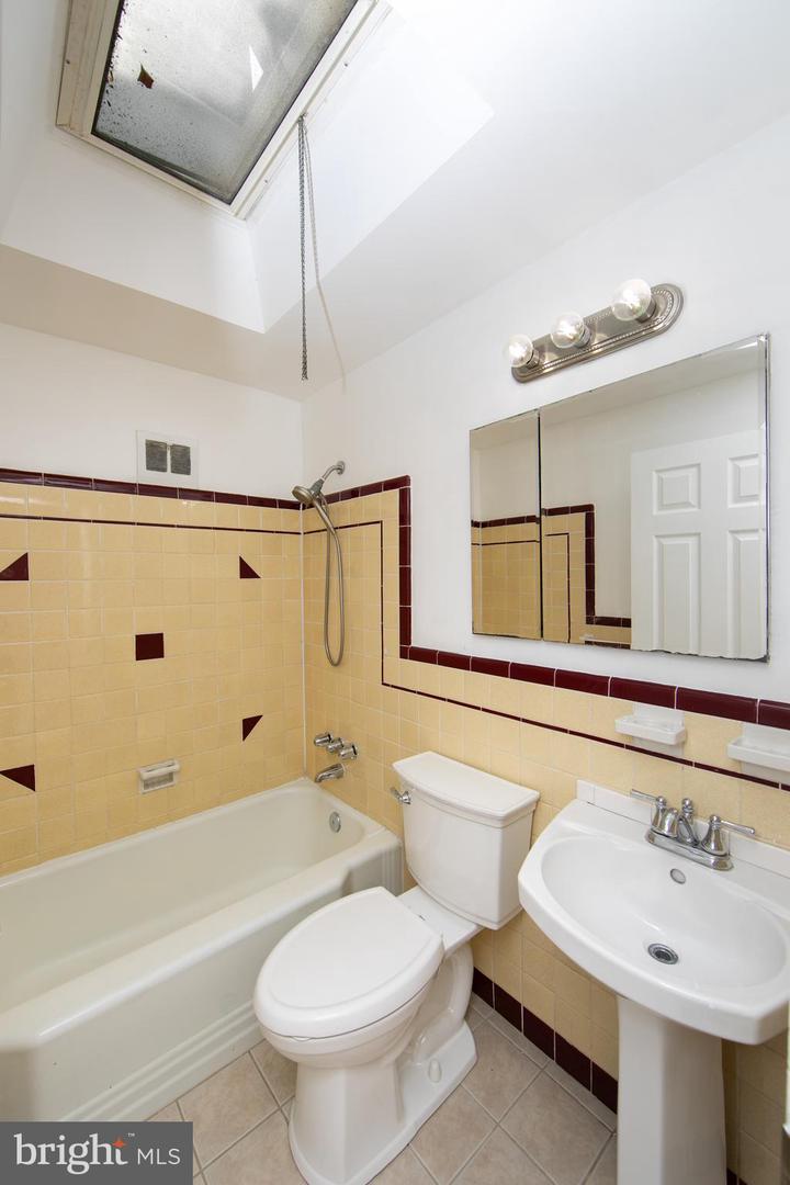 3506 Ashville St Property Photo 27