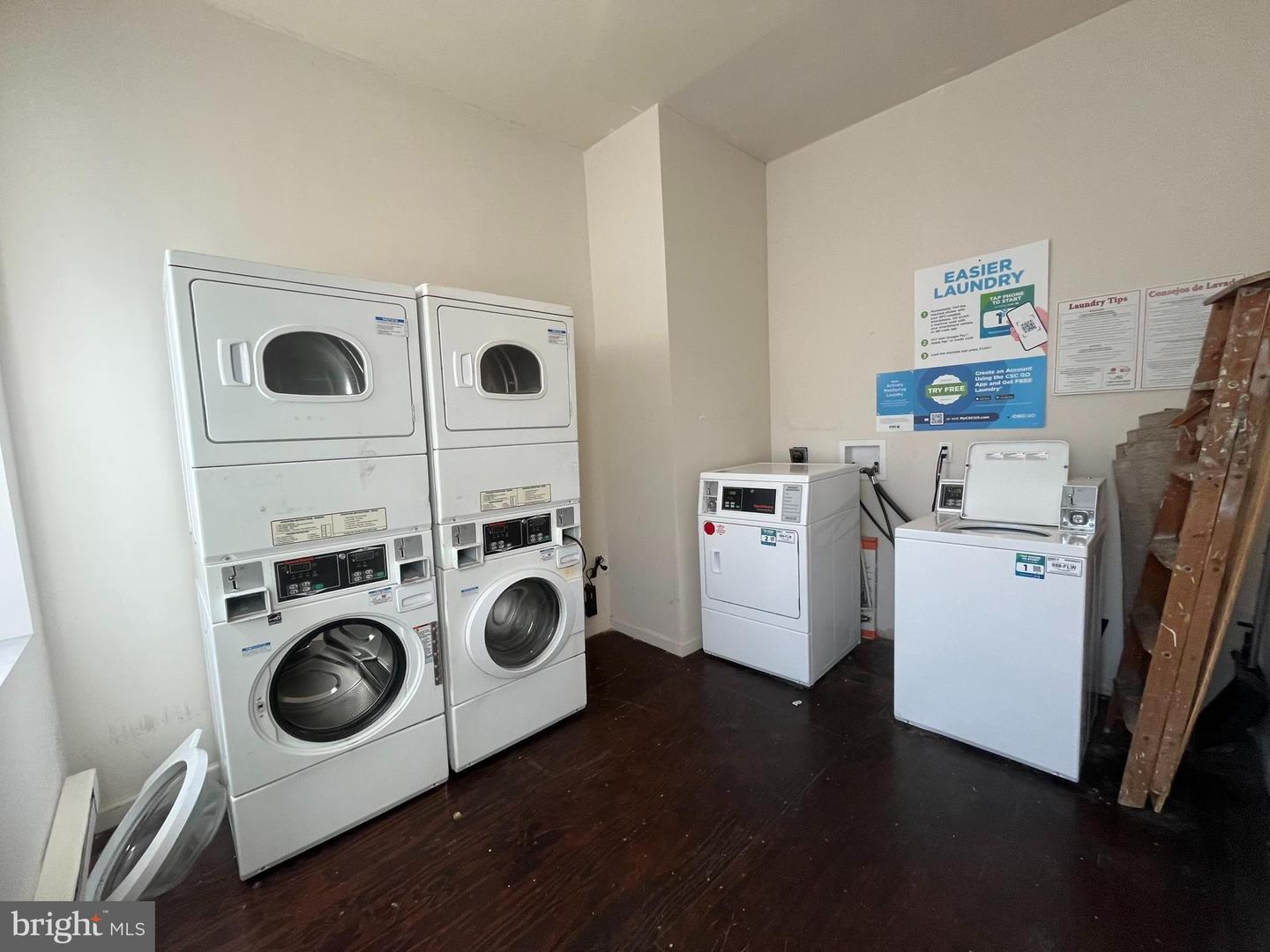 4059 Powelton Ave #3rd Flr Property Photo 15