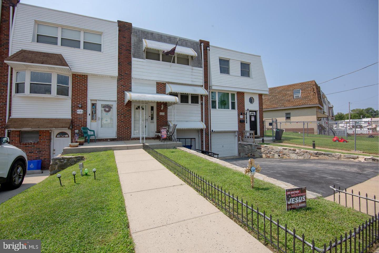 4130 Whiting Rd Property Photo 2