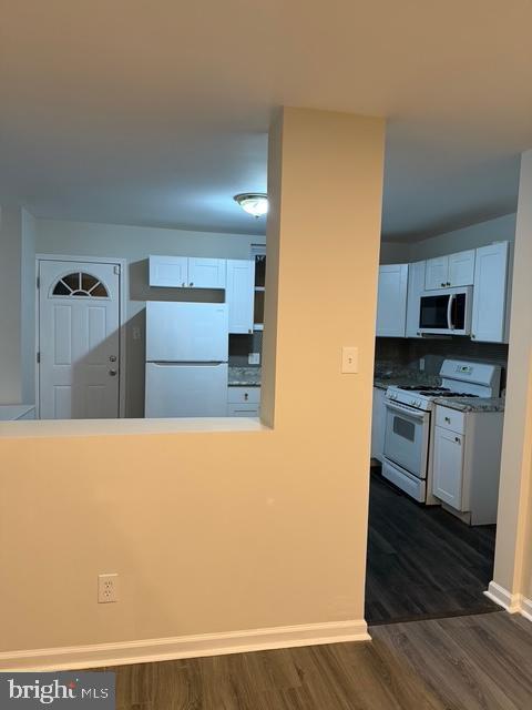 4714 Van Kirk St Property Photo 12