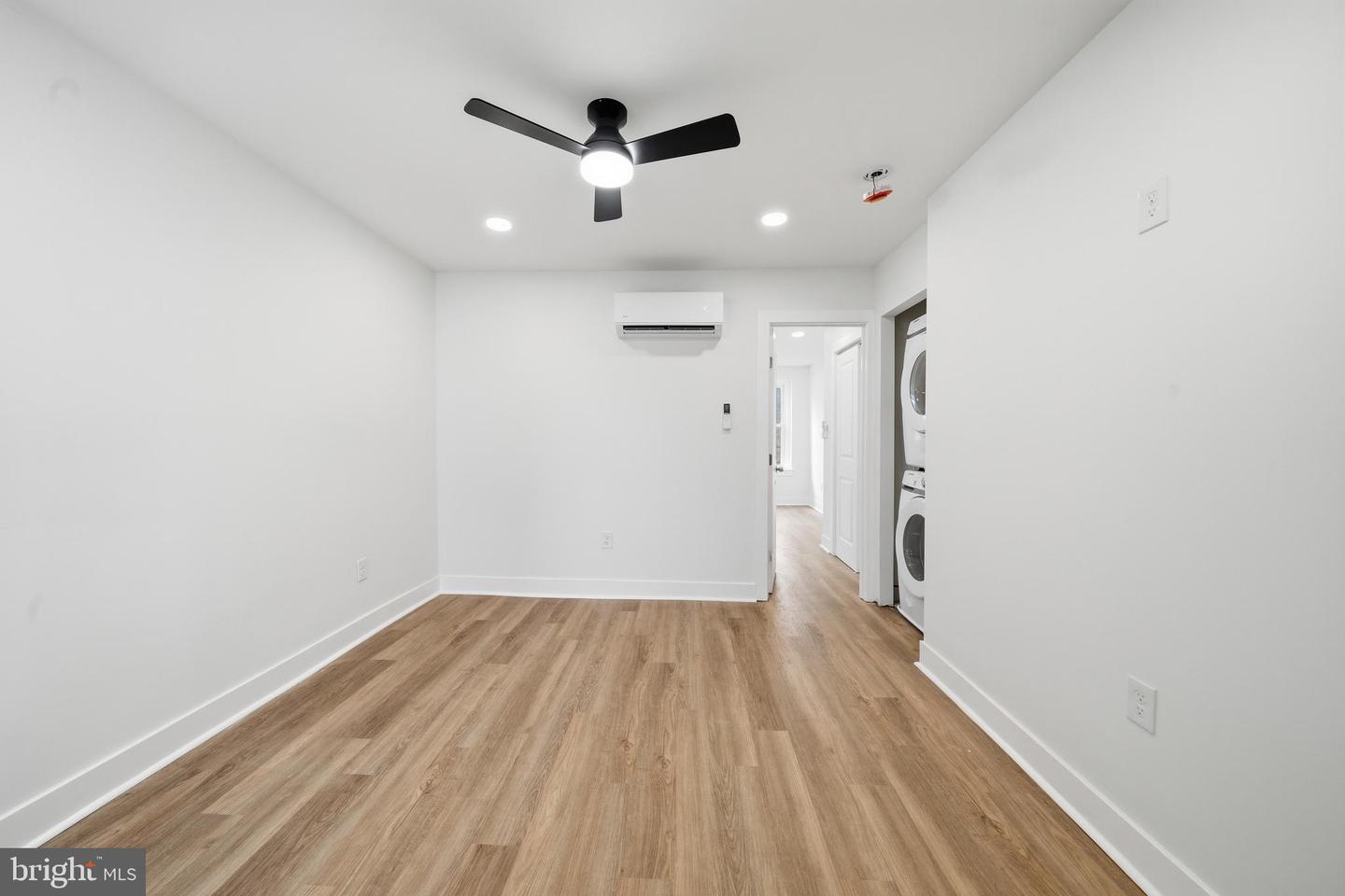2109 Tasker St #2 Property Photo 5