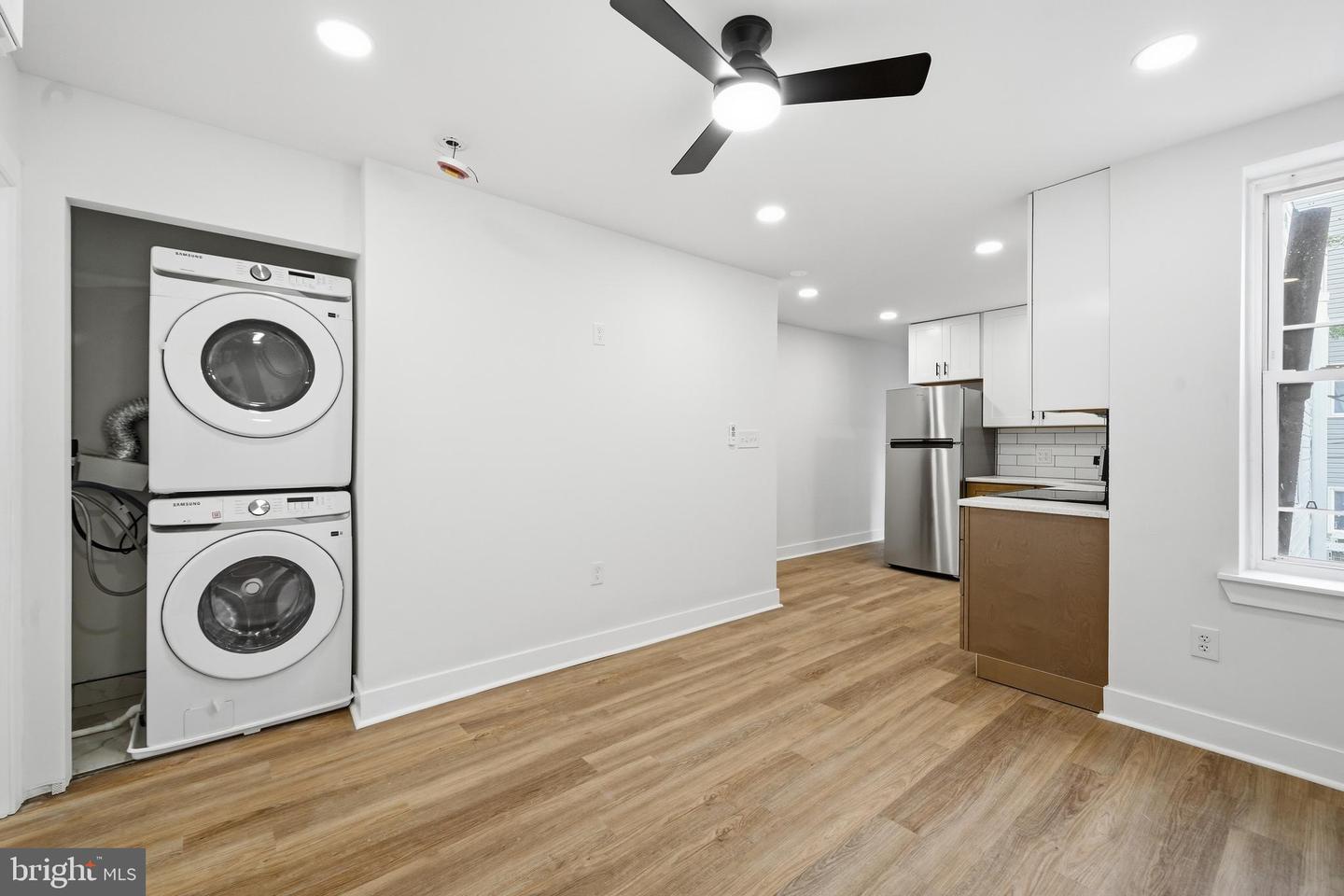 2109 Tasker St #2 Property Photo 6