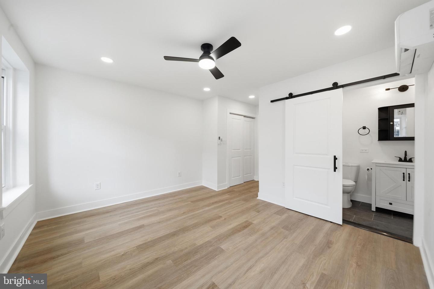 2109 Tasker St #2 Property Photo 8