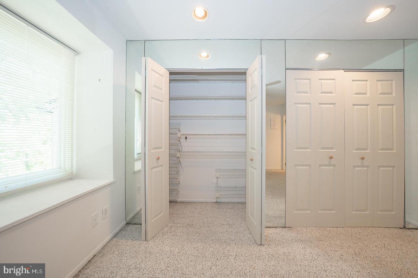 253-00 Shawmont Ave #10h5 Property Photo 20