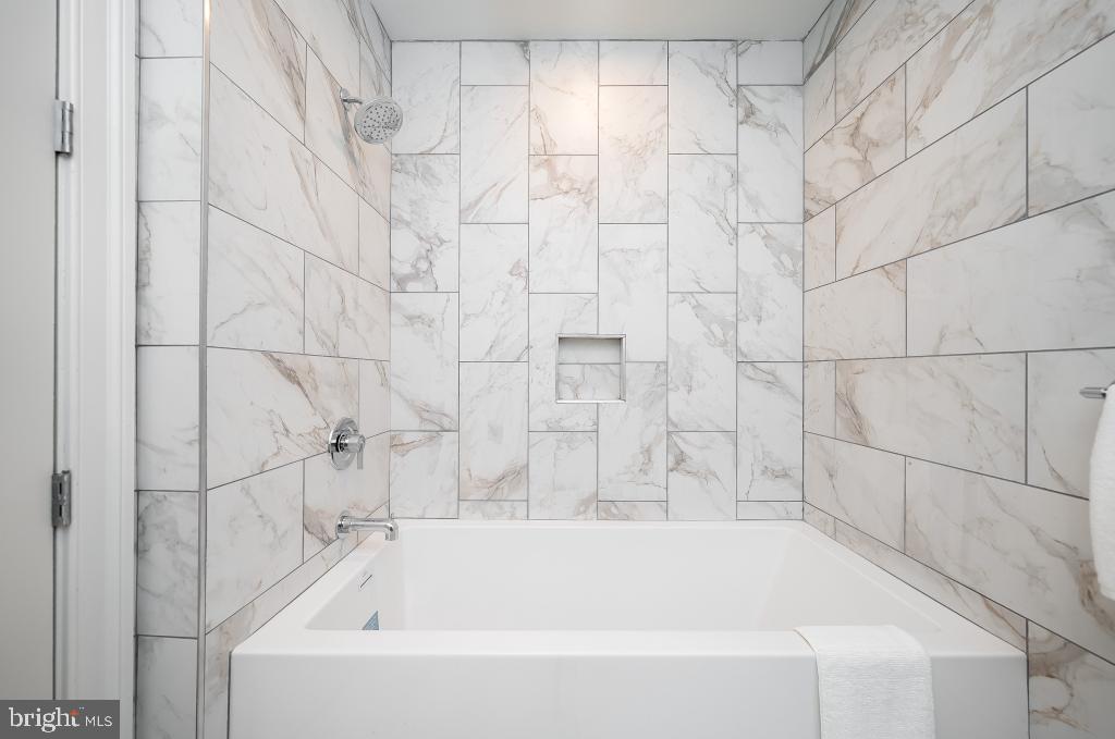 2301-61 John F Kennedy Blvd #1606 Property Photo 32