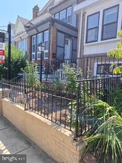 4942 Sansom St Property Photo 1