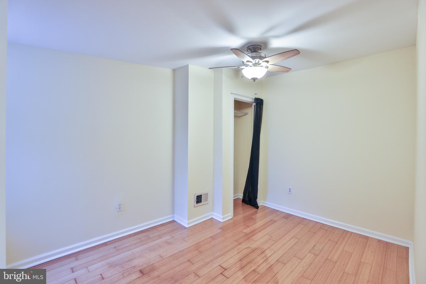 1905 Annin St Property Photo 9