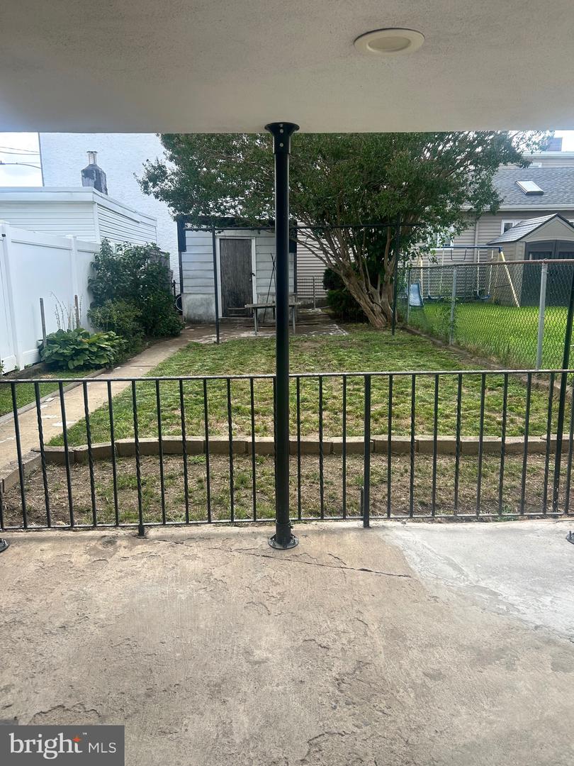 2832 Kirkbride St Property Photo 18