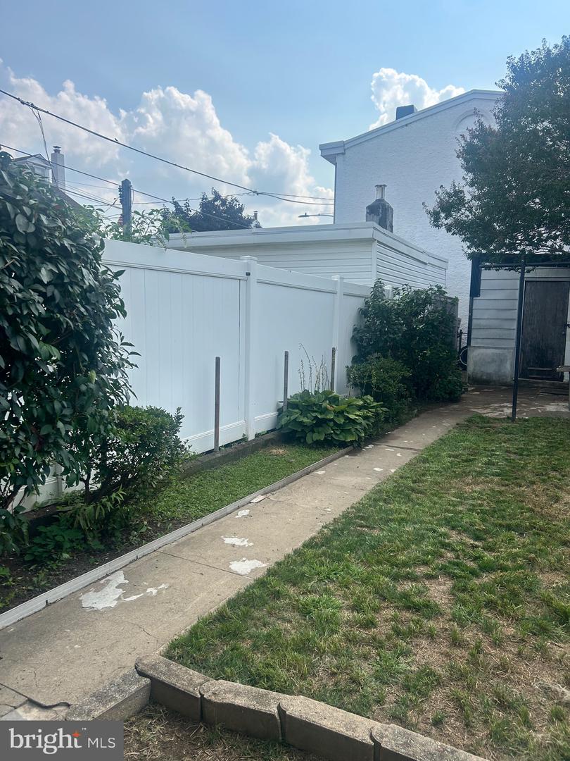 2832 Kirkbride St Property Photo 19