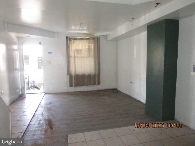 1921 Ruan St Property Photo 3
