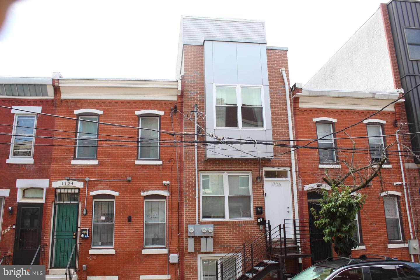 1706 ARLINGTON ST Property Photo 1