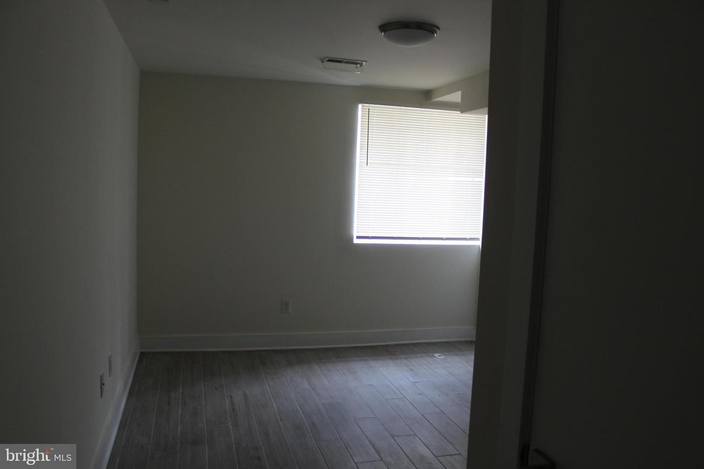 1706 Arlington St Property Photo 12
