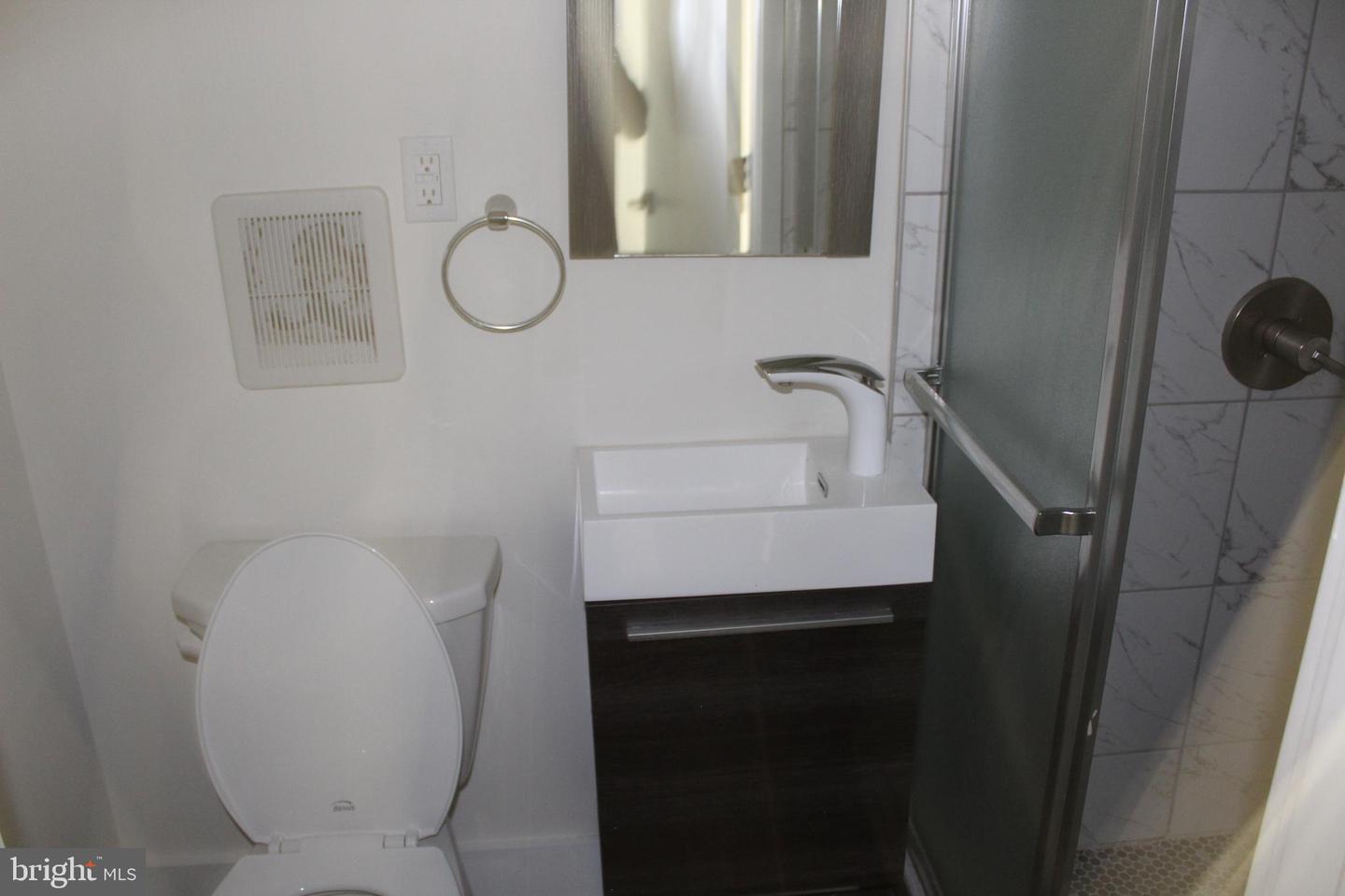 1706 Arlington St Property Photo 13