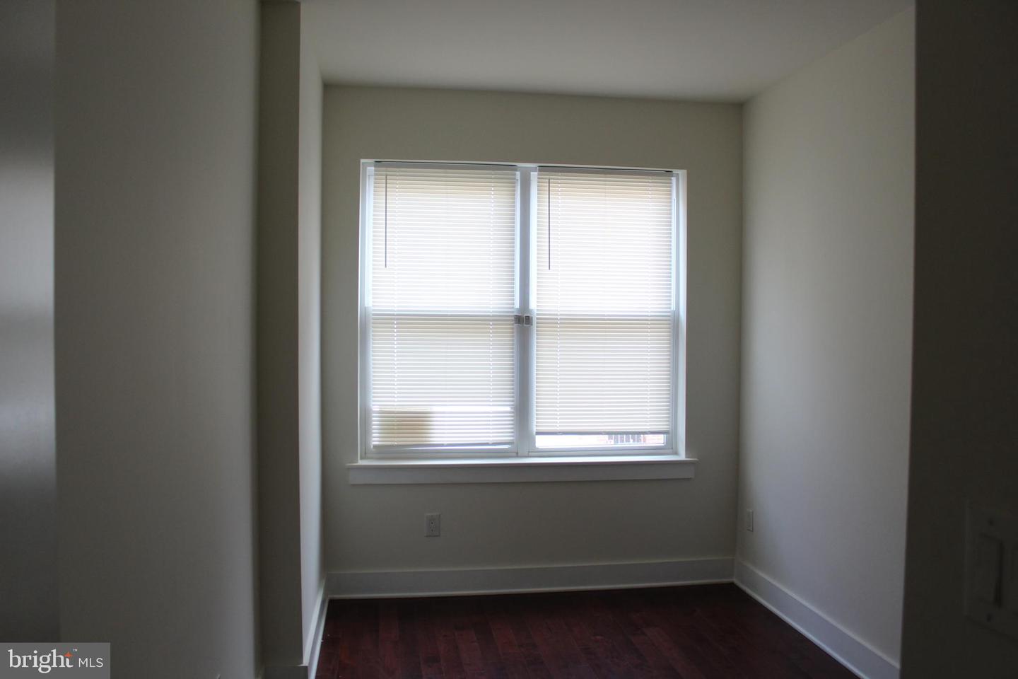 1706 Arlington St Property Photo 23