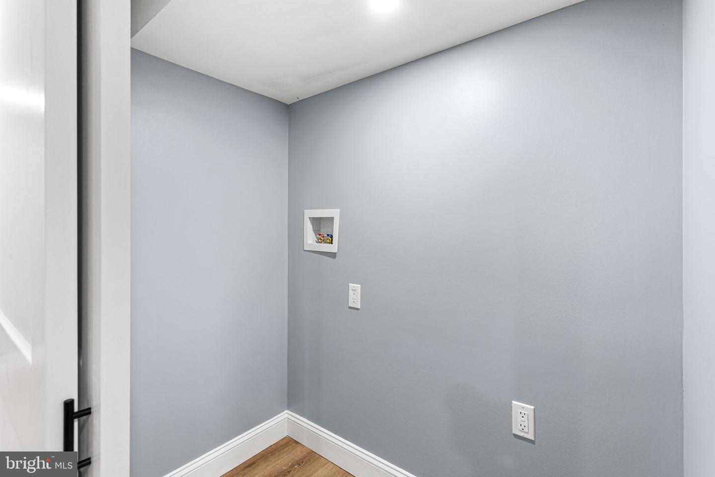 6072 W Girard Ave Property Photo 34
