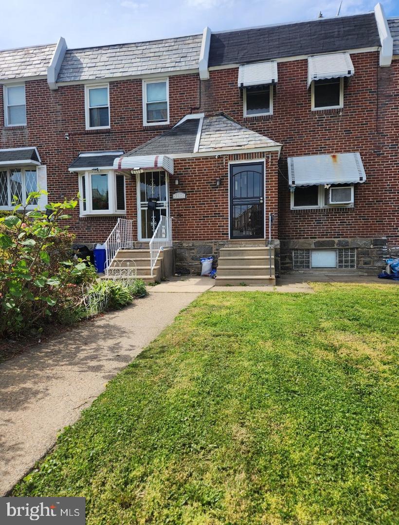 6162 Hasbrook Ave Property Photo 1