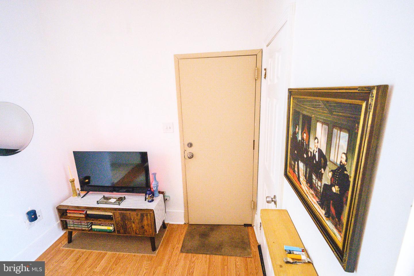 1912 7th Property Photo 38