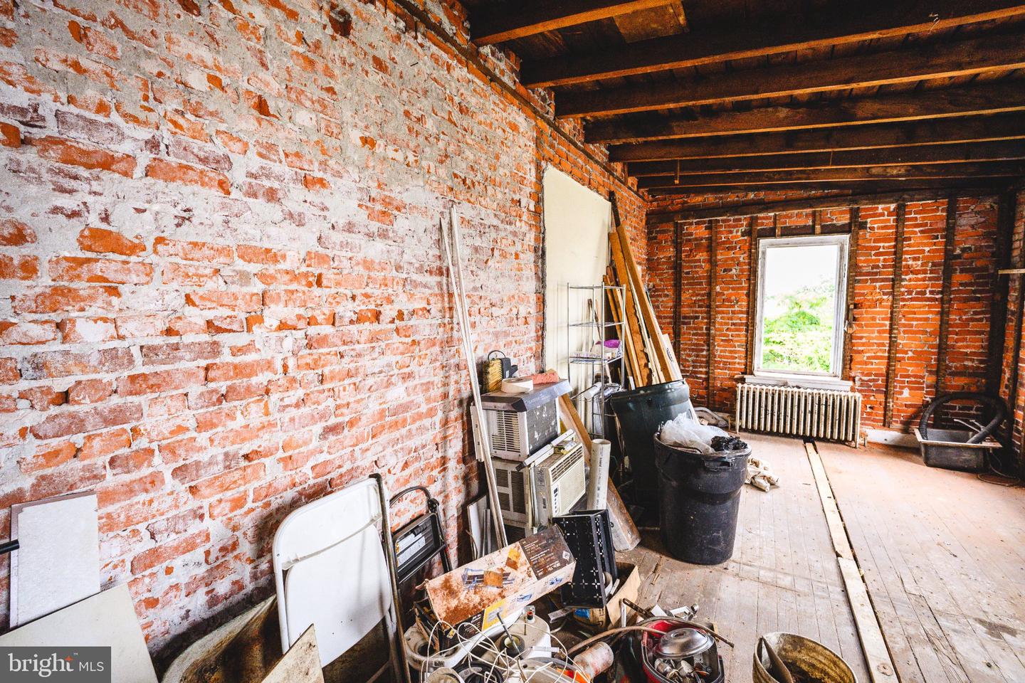 1912 7th Property Photo 45