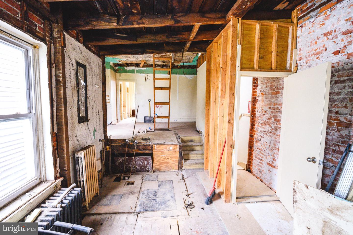 1912 7th Property Photo 47