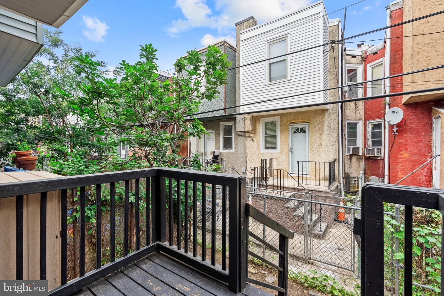 5831 Washington Ave Property Photo 17
