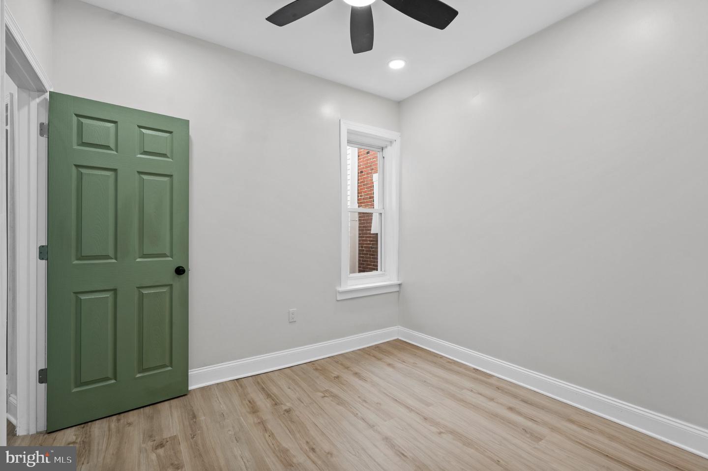 5831 Washington Ave Property Photo 33