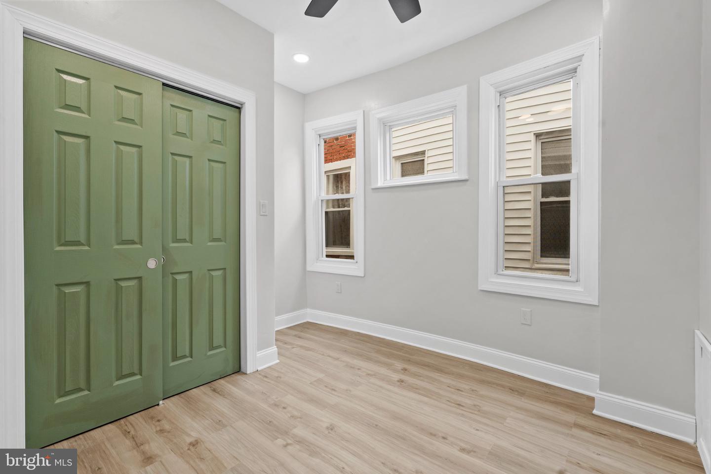 5831 Washington Ave Property Photo 39