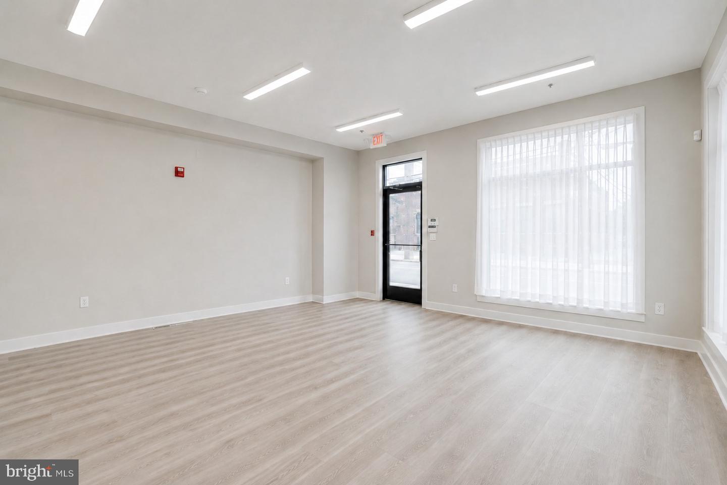 1717 S 2nd St #commercial Property Photo 8