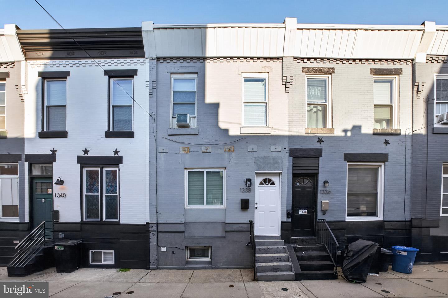 1338 S DOVER ST Property Photo 1