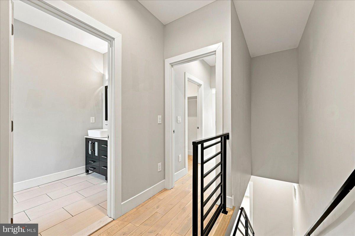 1730 Ingersoll St Property Photo 21
