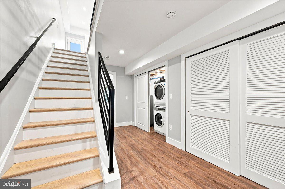 1730 Ingersoll St Property Photo 26