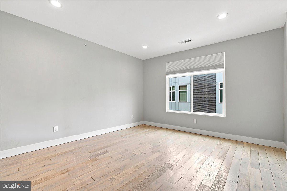 1730 Ingersoll St Property Photo 27