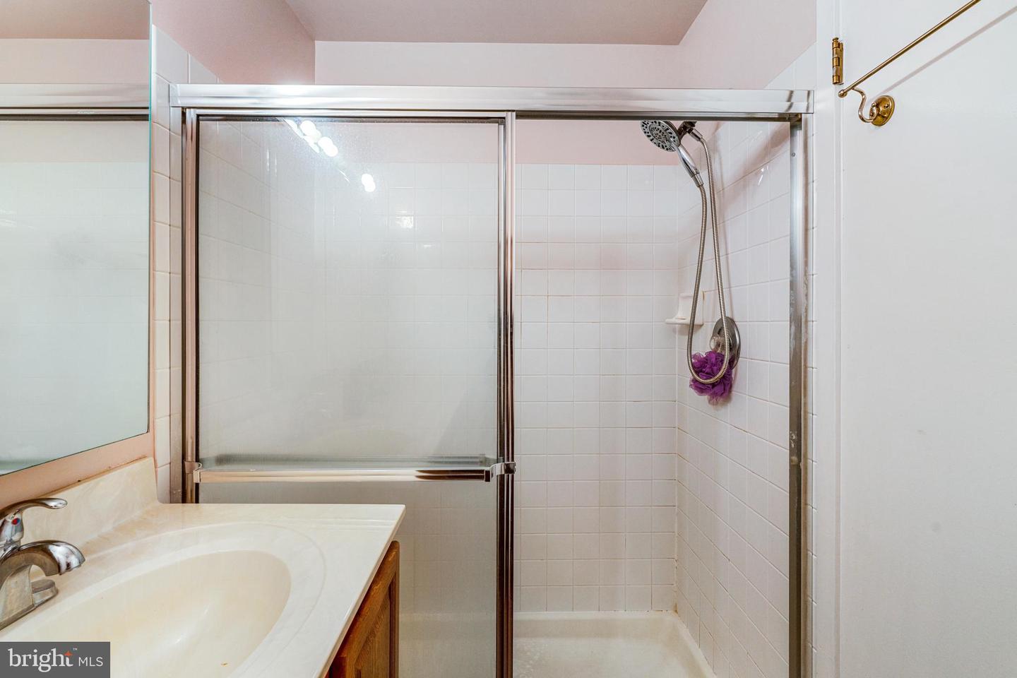 129 Benjamin Ct #f129 Property Photo 21