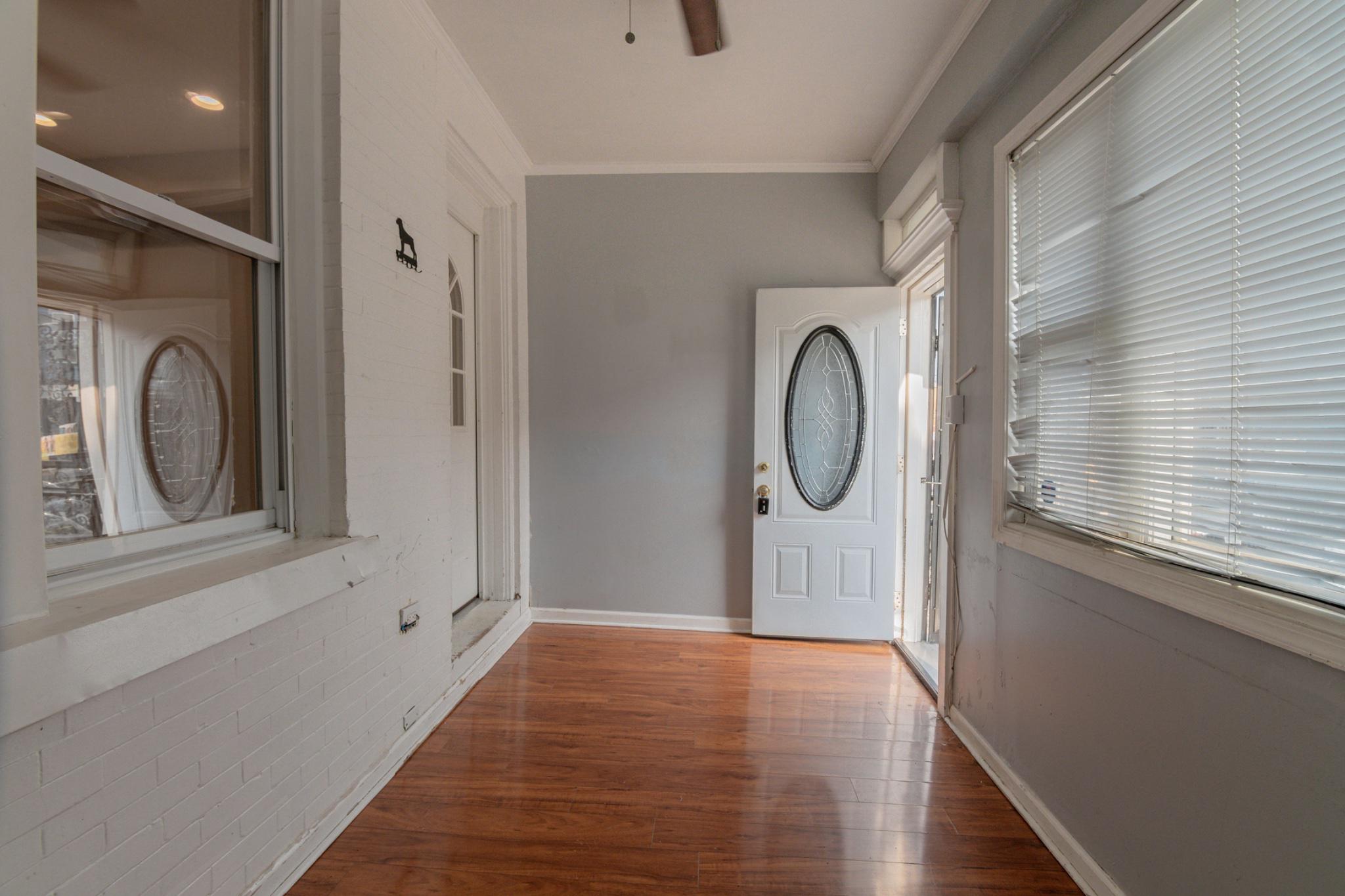5917 Addison St Property Photo 11