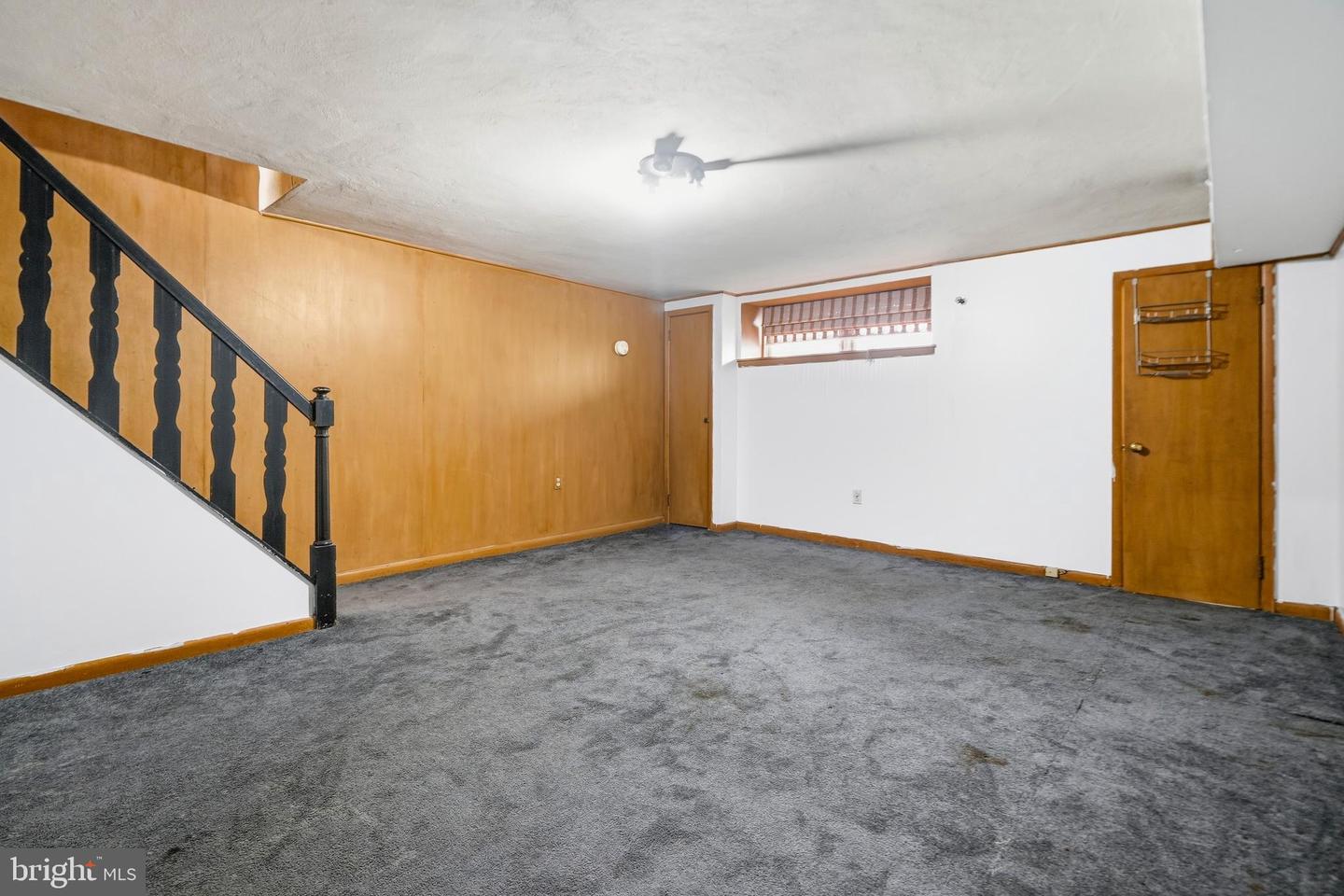 7456 Rhoads St Property Photo 33
