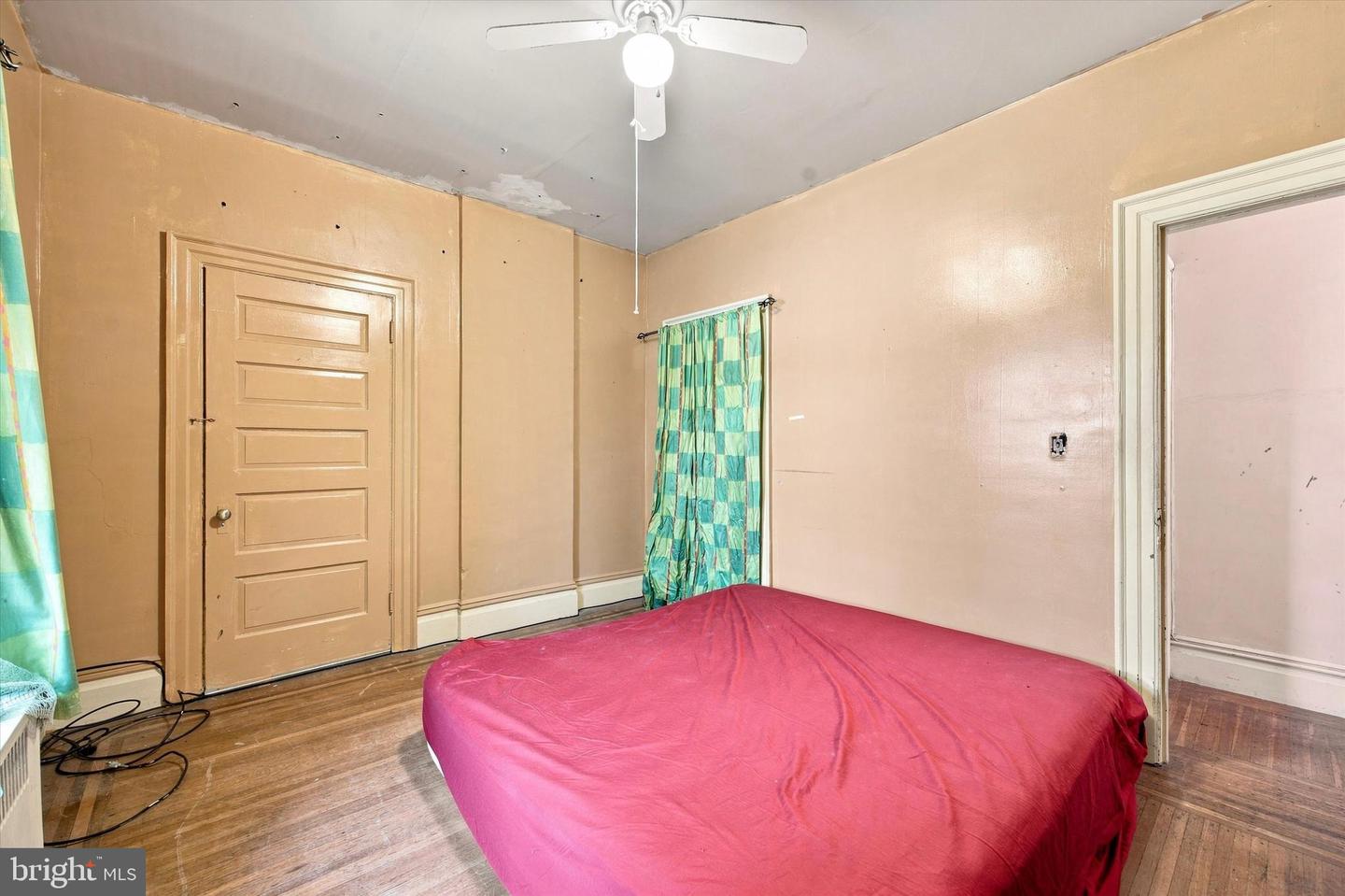 102 E Cliveden St Property Photo 19