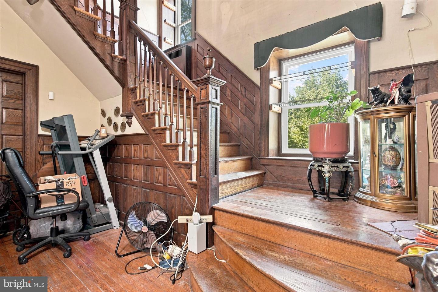 102 E Cliveden St Property Photo 20
