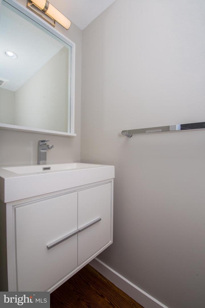 740 N Uber St #2 Property Photo 11