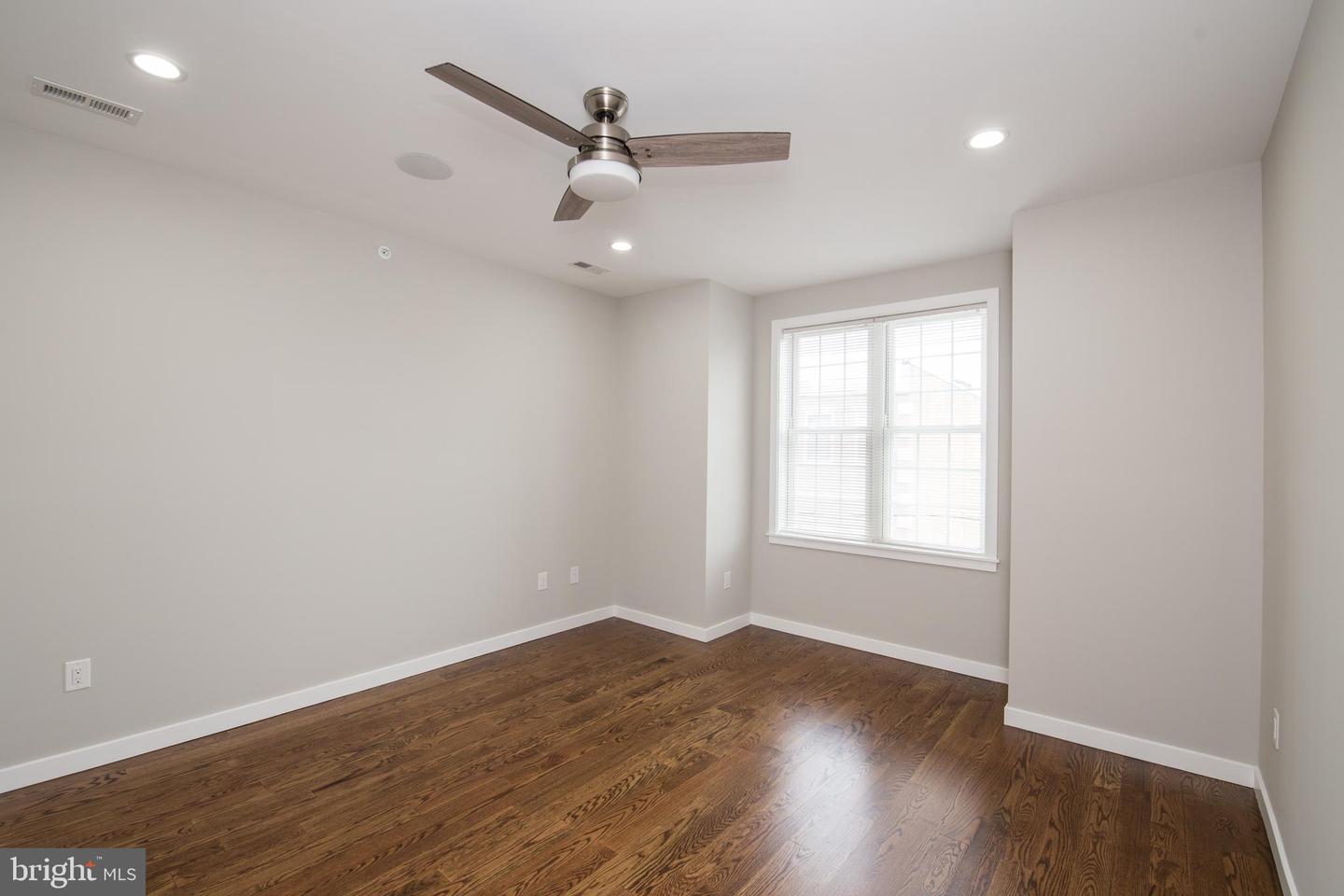 740 N Uber St #2 Property Photo 17