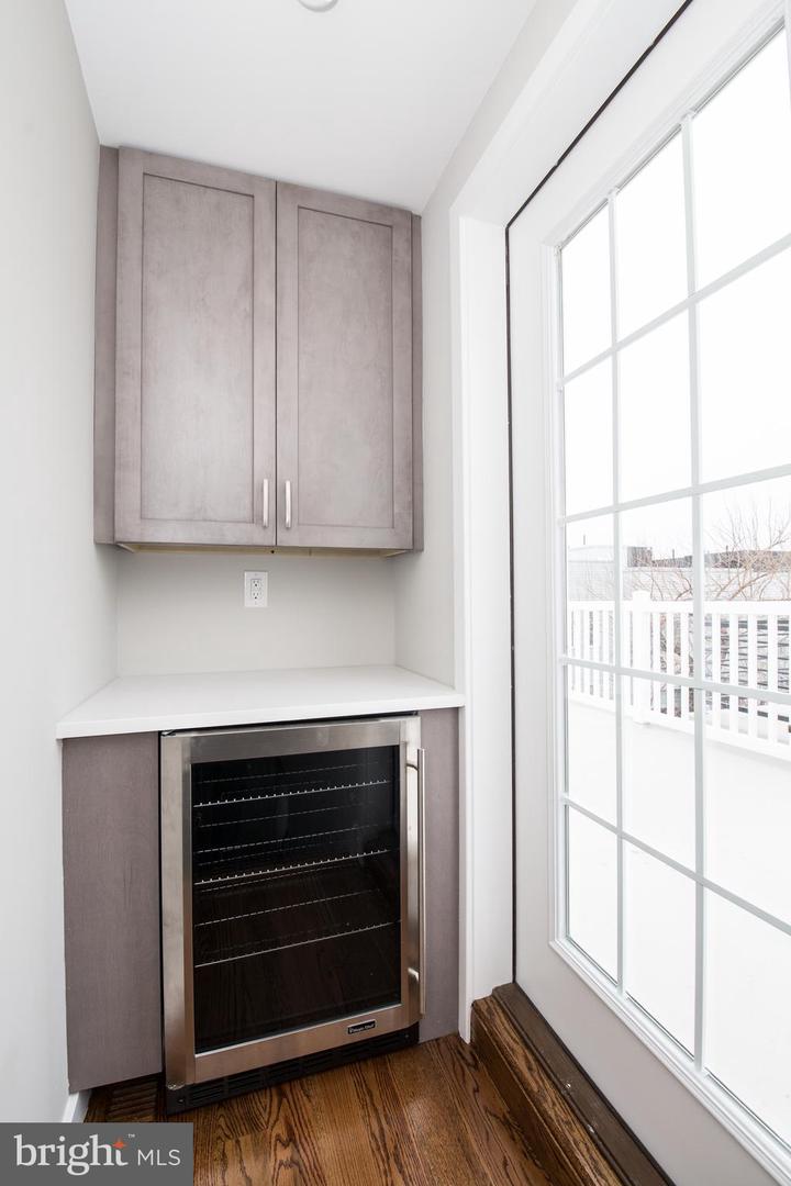 740 N Uber St #2 Property Photo 21