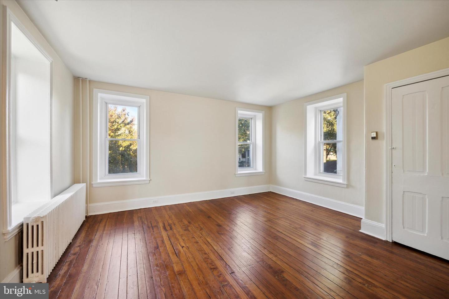200 E Willow Grove Ave #2 Property Photo 2