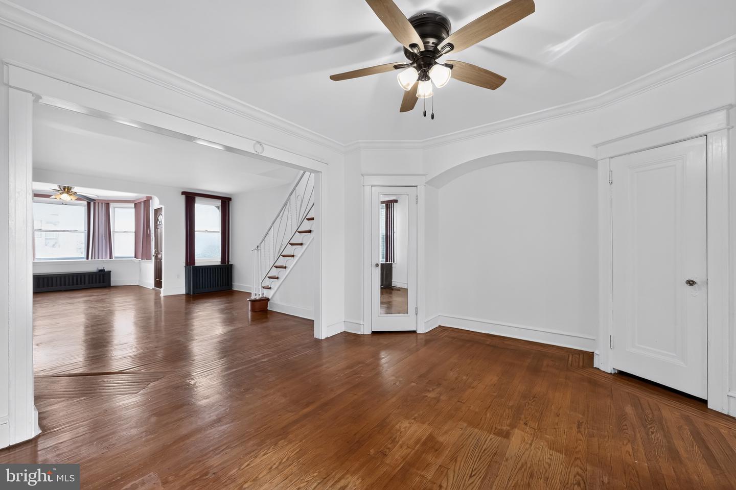 7091 Forrest Ave Property Photo 5