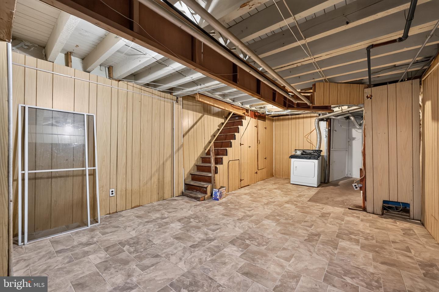 7091 Forrest Ave Property Photo 15