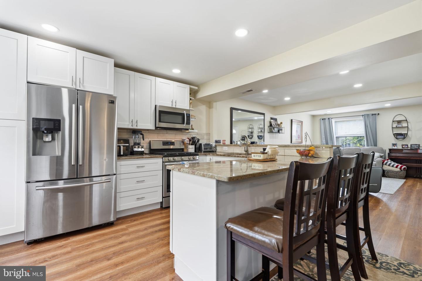 13073 Townsend Rd Property Photo 1