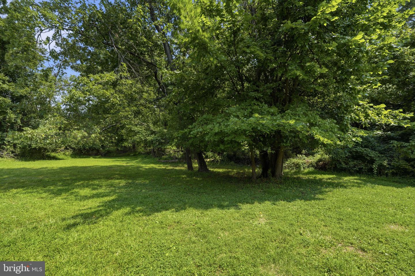 13073 Townsend Rd Property Photo 31