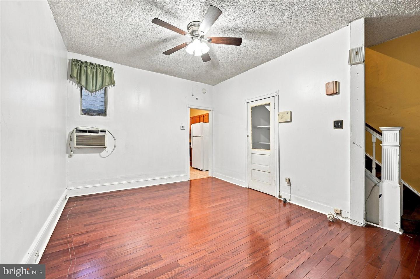 3237 N Bambrey St Property Photo 5