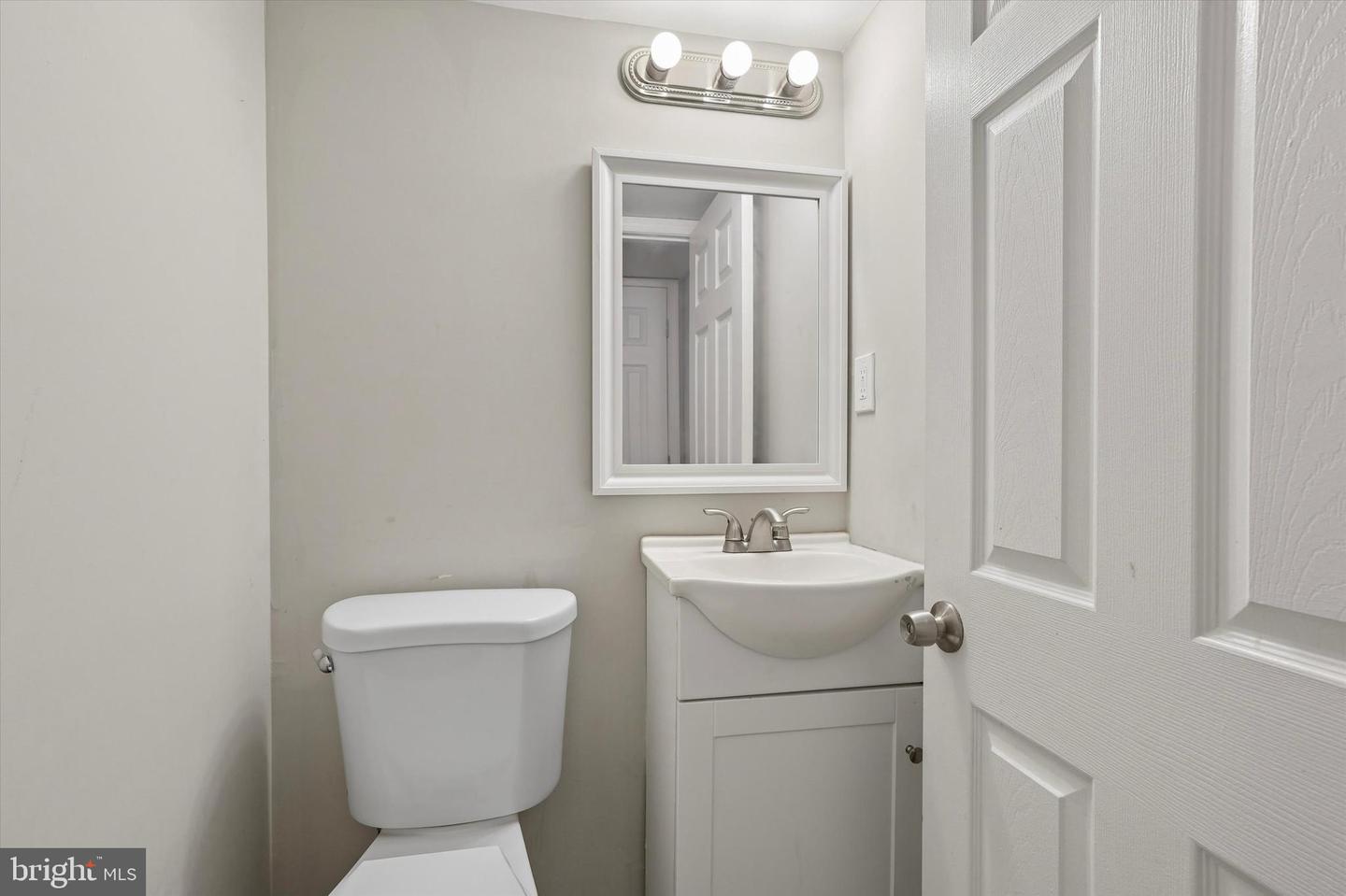 5381 Hazelhurst St Property Photo 24