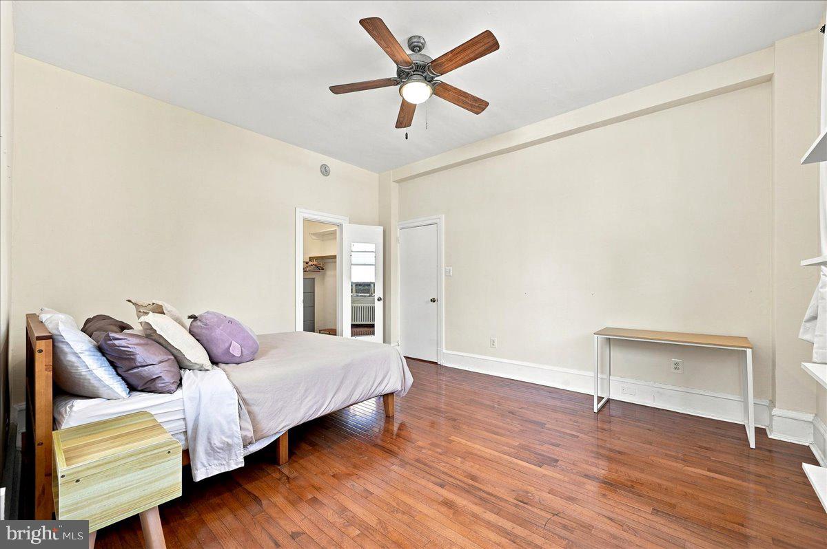 250-00 S 13th St #11e Property Photo 24