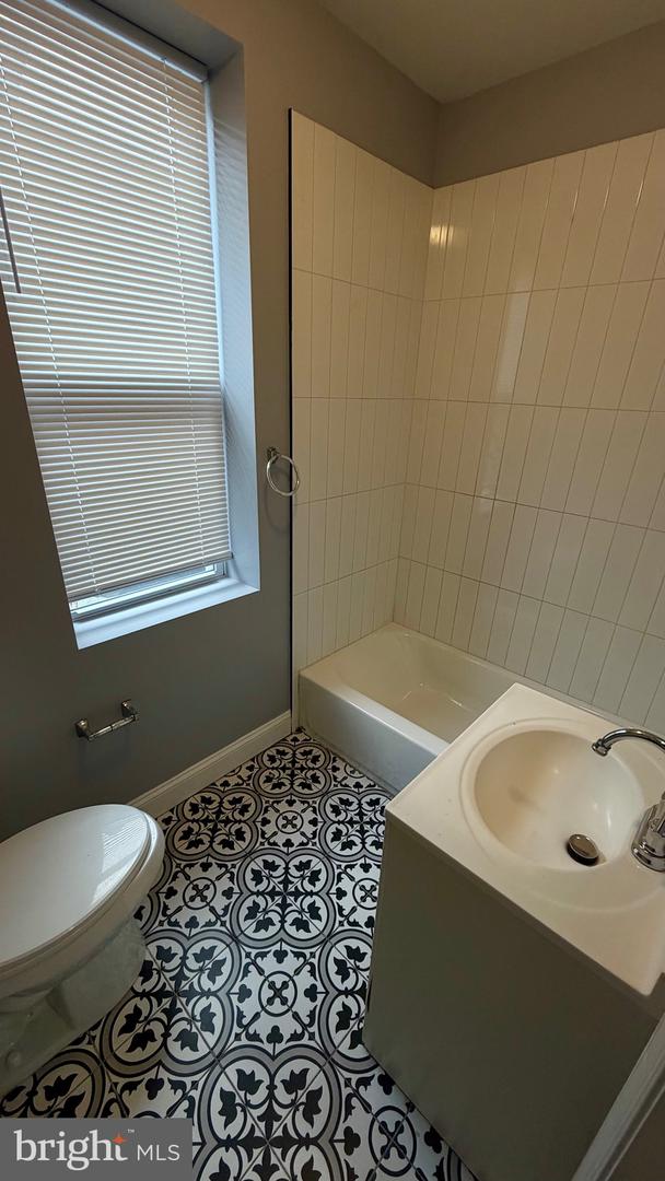 3320 N Park Ave Property Photo 25