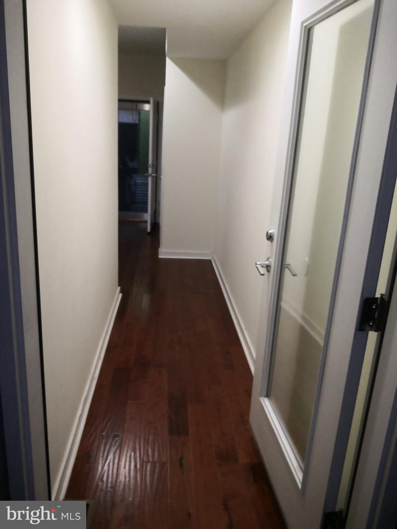 1102 Lemon St Property Photo 2