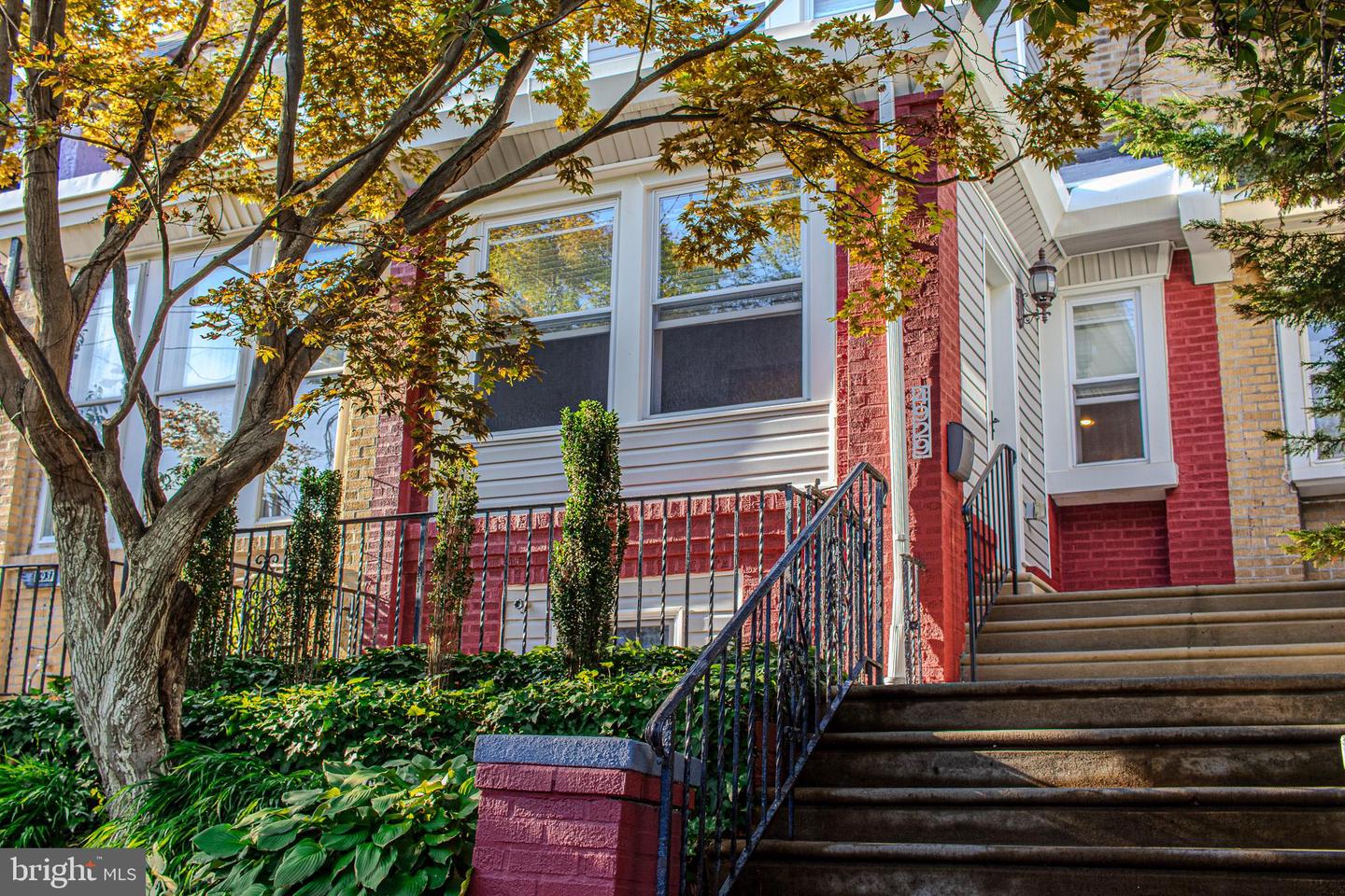 4929 Sansom St Property Photo 1